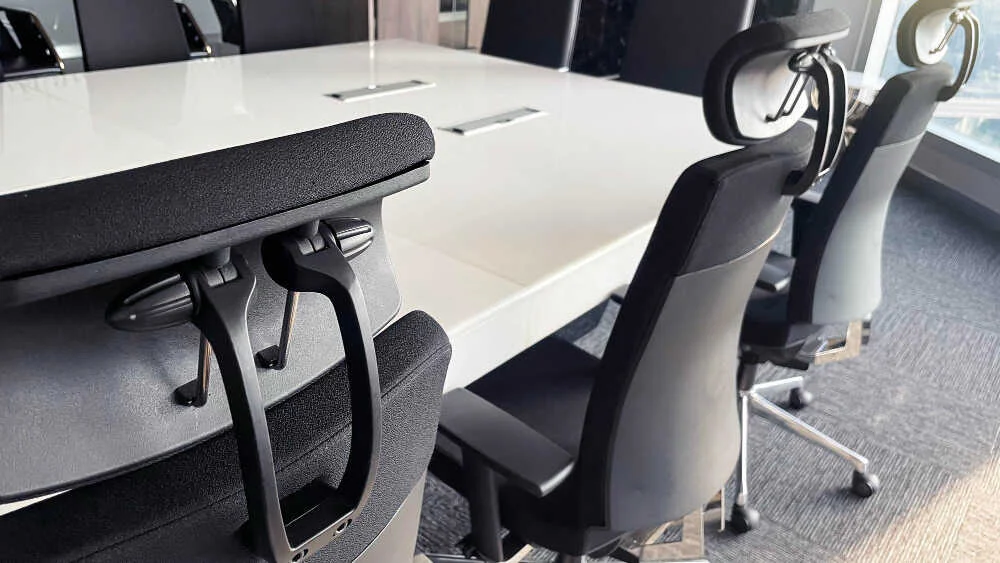 Meble do biur dla różnych firm